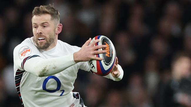 Elliot Daly of England runs with the ball against Scotland in the Six Nations. Photo by David Rogers/Getty Images