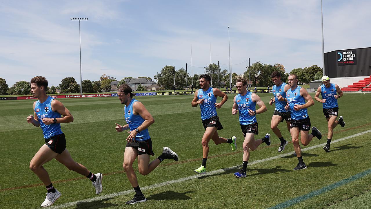 AFL. St Kilda training in hot conditions at Moorabbin. Picture: Ian Currie