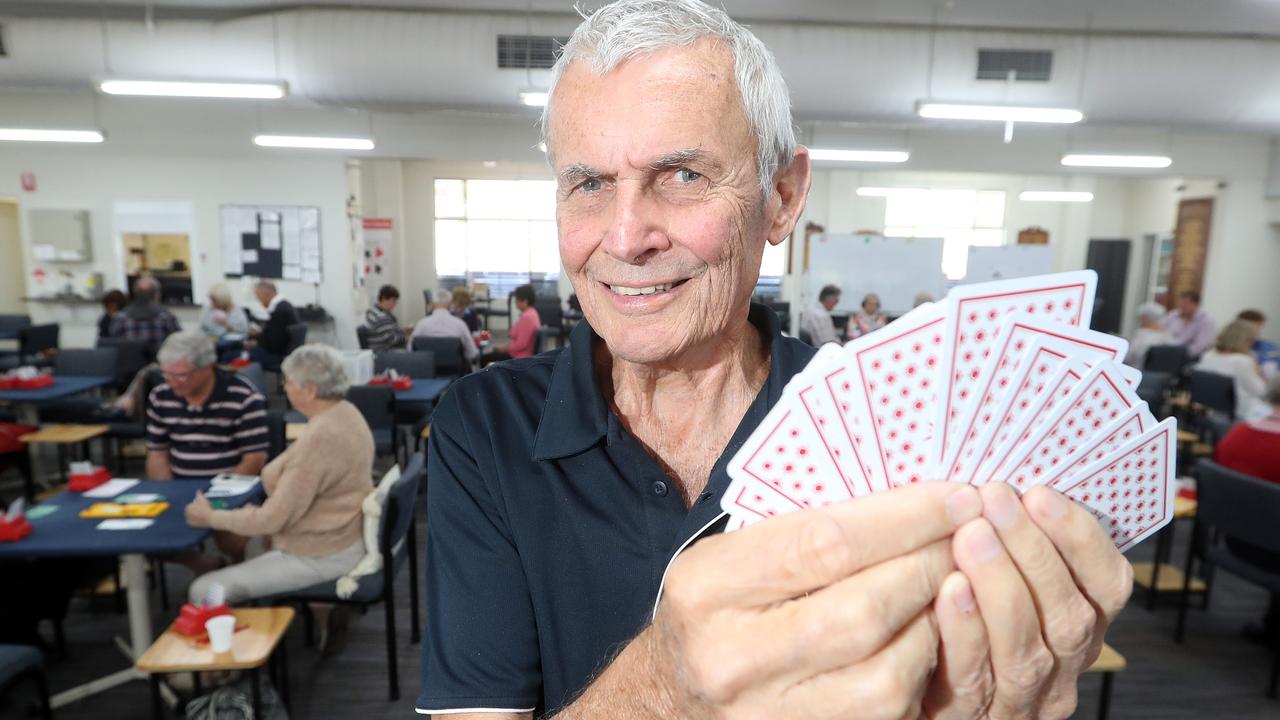 Gold Coast bridge players a “family of 400” New bridge column coming