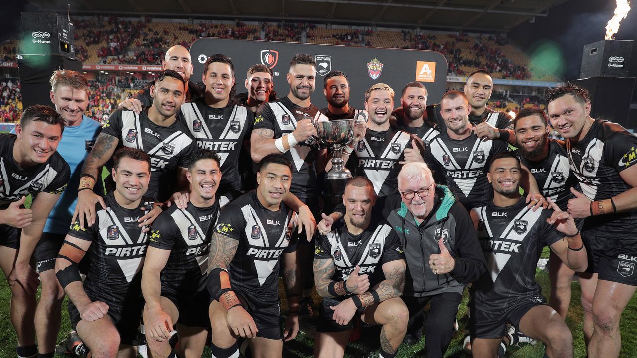 AUCKLAND, NEW ZEALAND - JUNE 25: New Zealand with Sir Peter Leitch, also known as the Mad Butcher, after winning the Men's International test Match between the New Zealand Kiwis and Tonga at Mt Smart Stadium on June 25, 2022 in Auckland, New Zealand. (Photo by Dave Rowland/Getty Images)