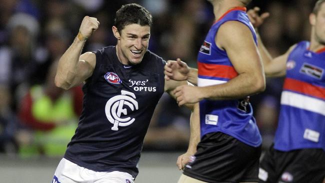 27/07/2008 SPORT: Western Bulldogs vs Carlton at the Telstra Dome. Simon Wiggins celebrates a second qtr goal