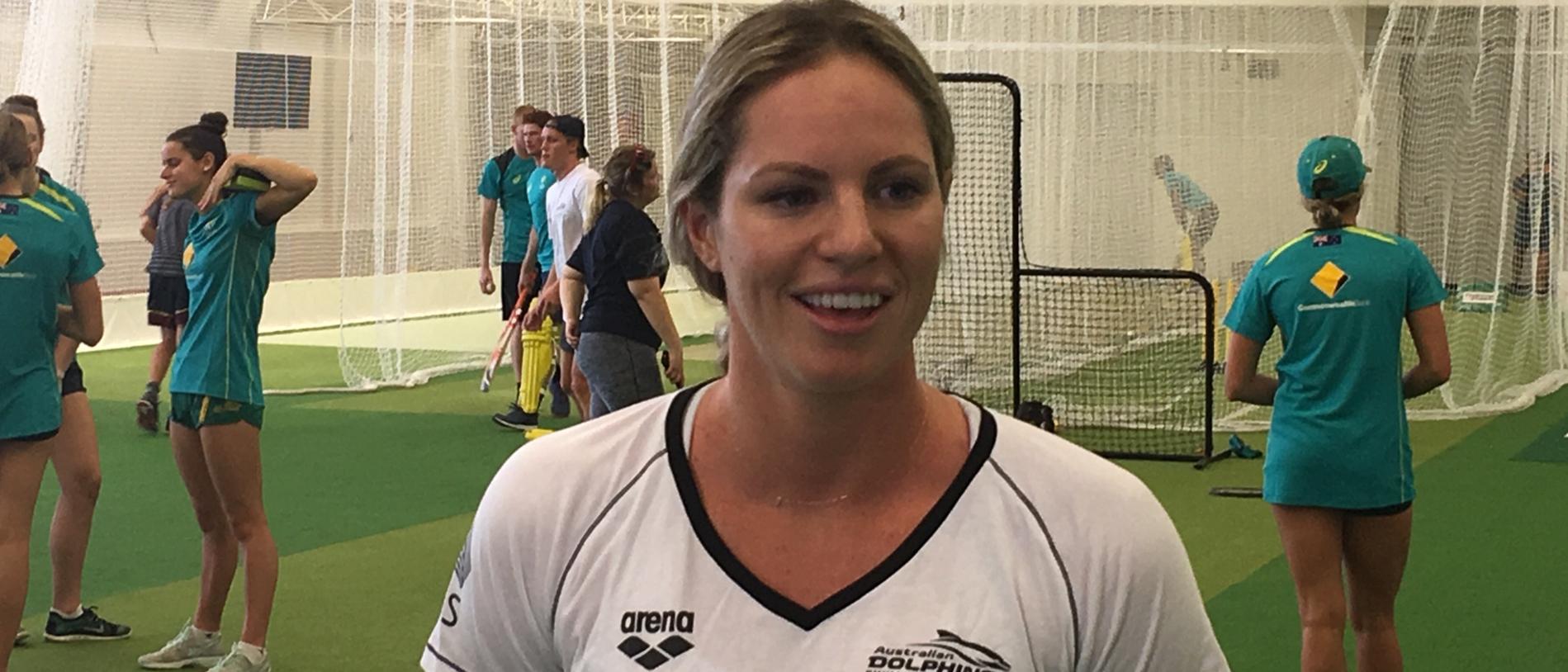 Champion Australian Swimmer Emily Seebohm From Brisbane Grammar Attends Elite Dolphins Camp Under David Lush The Courier Mail