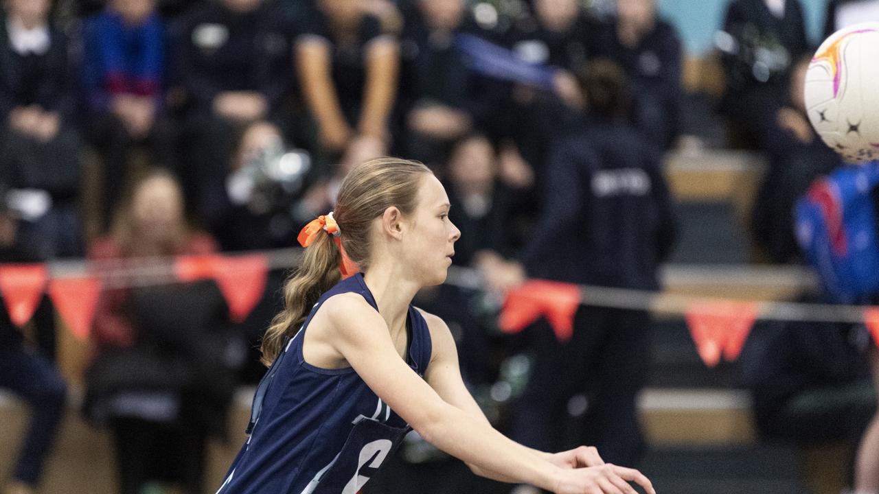 Scarlet Haywood of St Ursula's Junior B against Downlands Junior B in Merici-Chevalier Cup netball at Salo Centre, Friday, July 19, 2024. Picture: Kevin Farmer