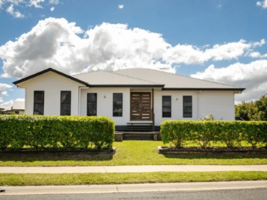 9 Beetson Dr in Roma was sold in May for $750,000. Photo: realestate.com