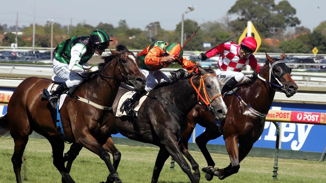 Horseracing - racehorse Miss Andretti (l) ridden by jockey Craig Newitt winning race 6 from Gold Edition ridden by Damien Oliver at Caulfield 10 Mar 2007.  a/ct