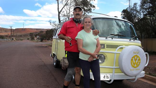 David Kumeroa and Kiara Kumeroa, and a Yes vote, with Daisy the Kombi. Picture Dean Martin