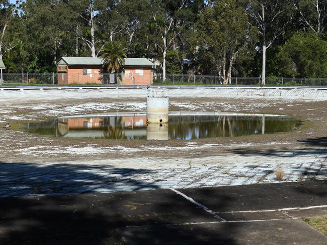 The Lismore Lake Pool is in a state of disrepair after being closed.