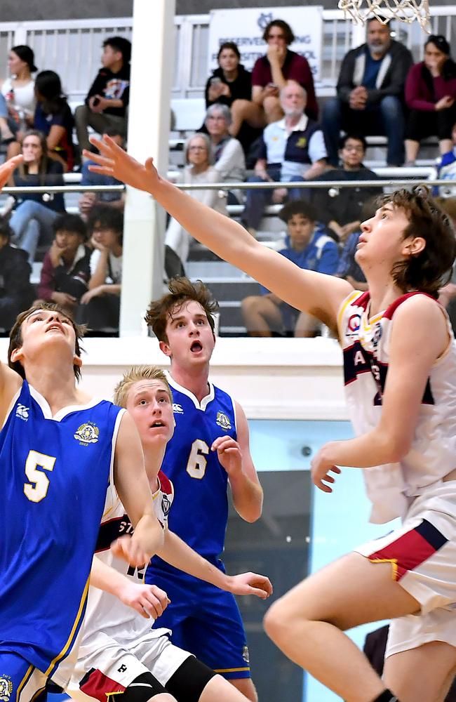 Nudgee College V BSH in Basketball Saturday August 20, 2022. James Ellis (right). Picture: John Gass