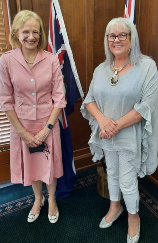 Qld Governor Dr Jeanette Young with Gympie Councillor Dolly Jensen.