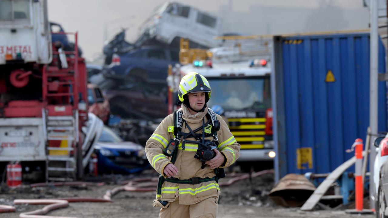 Fire crews at the scene of a large fire in an industrial estate at Thomastown. Picture: Andrew Henshaw / NCA NewsWire