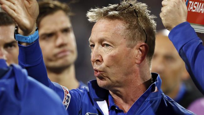 David Noble rallies his troops at GMHBA Stadium. Picture: AFL Photos