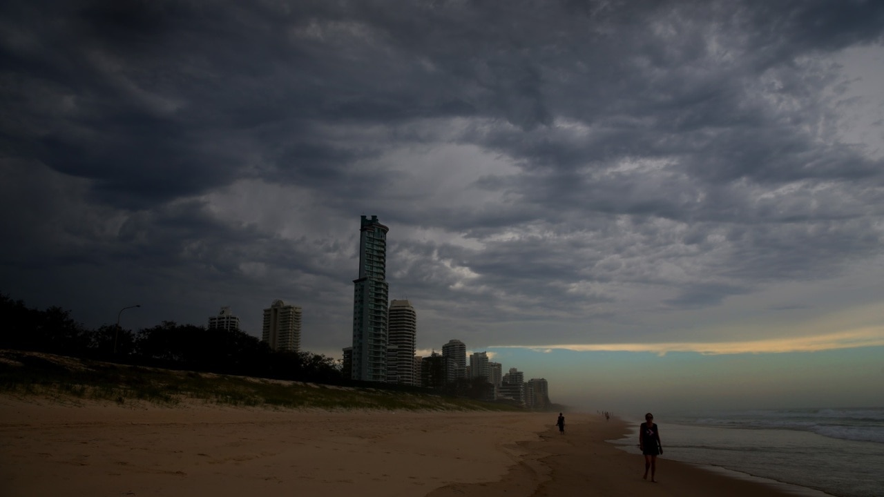 Thousands of Queenslanders remain without power