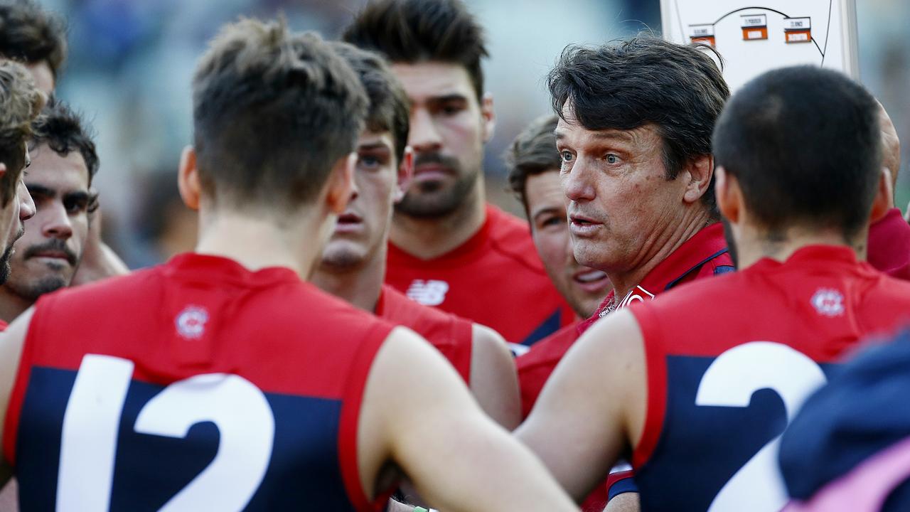 Hawthorn v Melbourne Paul Roos 1/4 time Picture:Wayne Ludbey