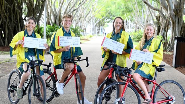 Australian Olympic triathletes Ash Gentle, Matt Hauser, Emma Jeffcoat and Jaz Hedgeland. Picture: Triathlon Australia