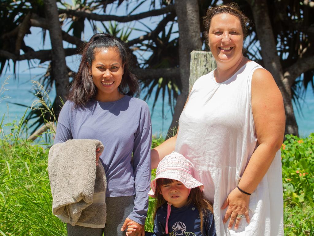 The Shomshe family preparing for a beach day.