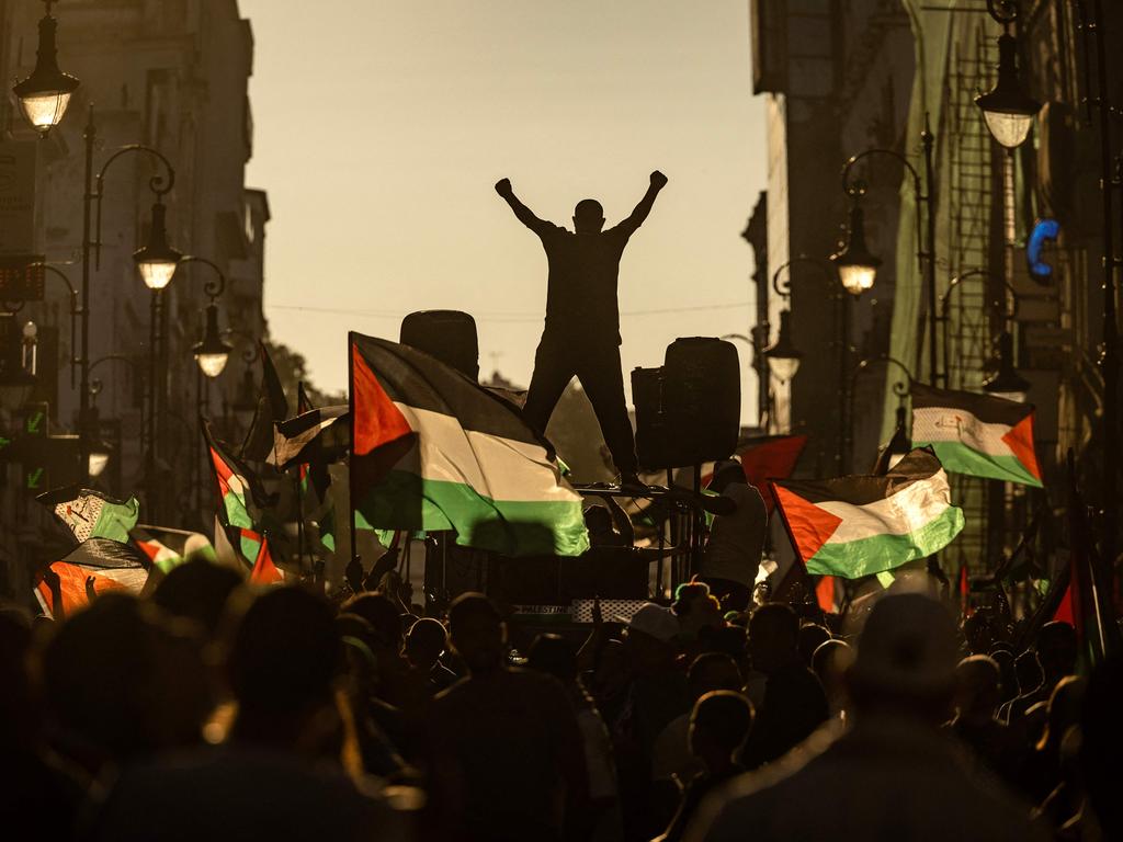 “Gaza is not alone”, the protestors chanted. Picture: Fadel Senna/AFP