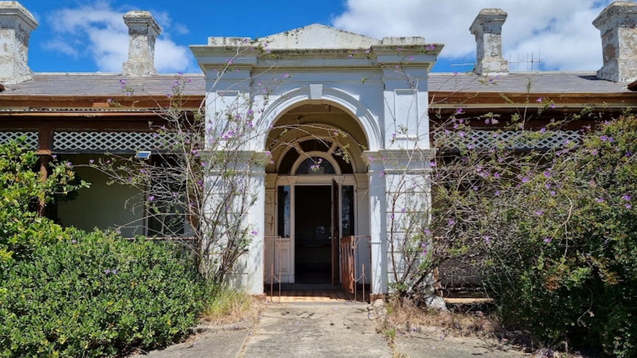 Ghost tours Victoria: Inside Ararat’s abandoned ‘lunatic asylum ...