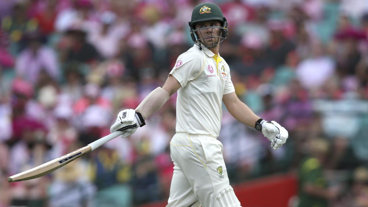 Travis Head was one of four Australian batsmen fail after getting a start on day three. 