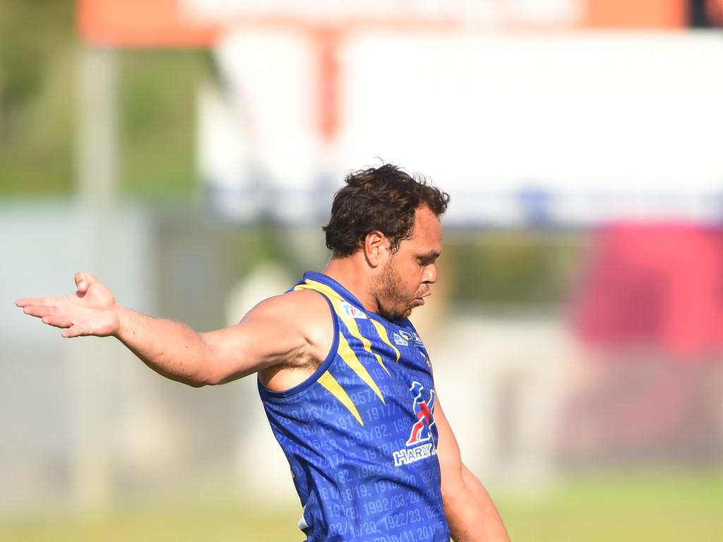 Motlop kicks clear against St Mary’s in 2016. Picture: Helen Orr.