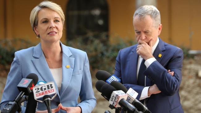 The Leader of the Opposition, Bill Shorten (right) and the Deputy Leader of the Opposition, Tanya Plibersek visiting St Vincent’s Hospital in Sydney. Picture: Tim Hunter.