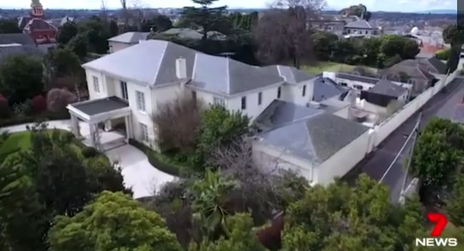 Mansion in Toorak sells for $40m. Vision: Channel 7