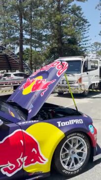 Sundale Supercars Stunt