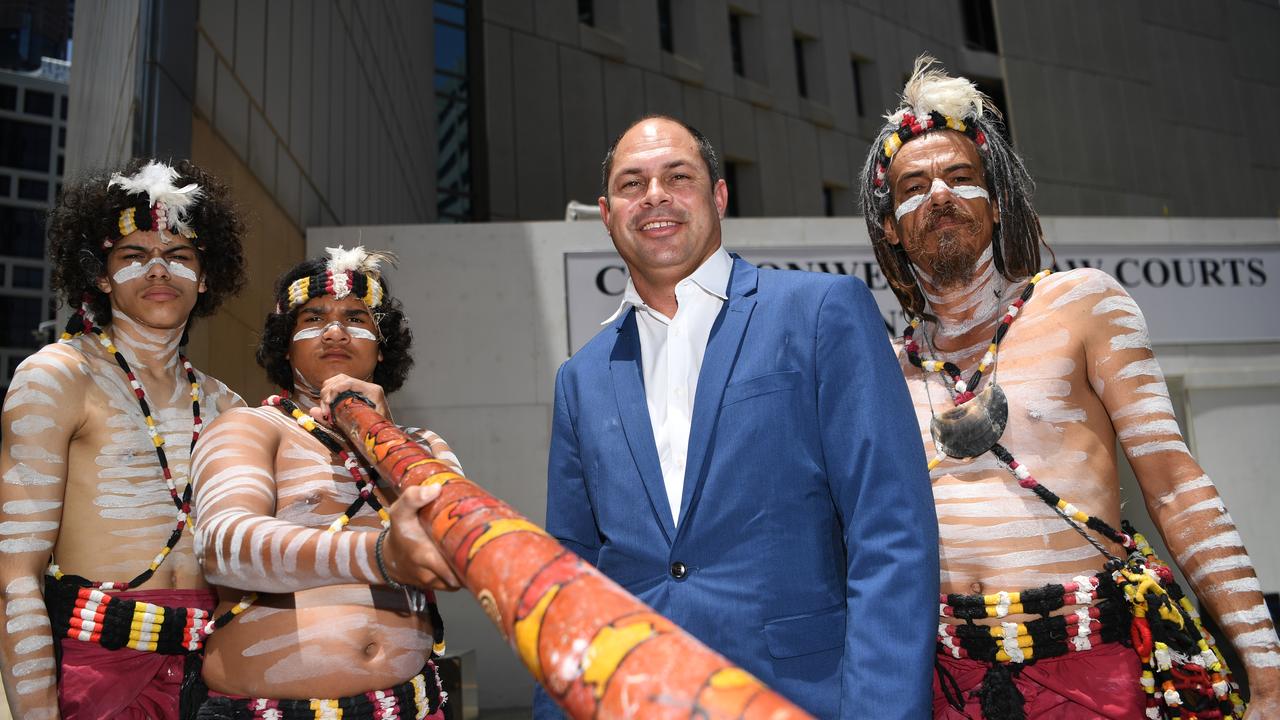 Indigenous board split over finance stoush