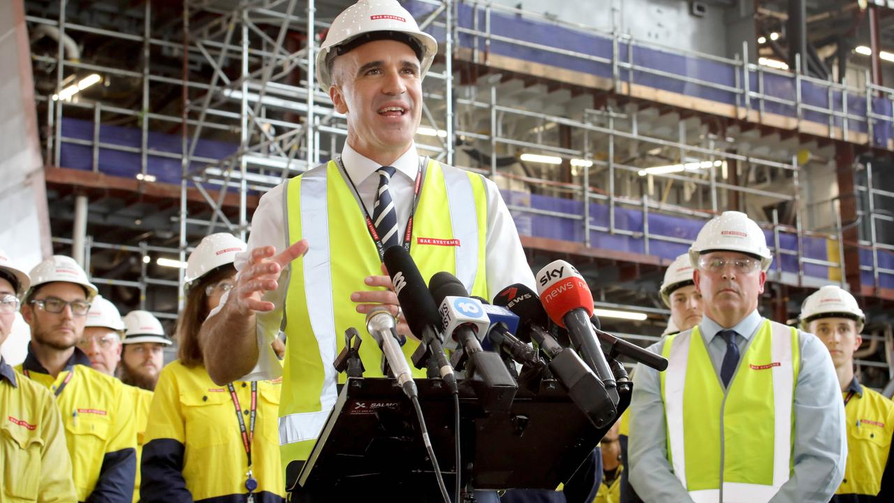 Premier Peter Malinauskas with skilled BAE Systems Australia shipbuilding workers at Osborne Naval Shipyard. Picture Dean Martin