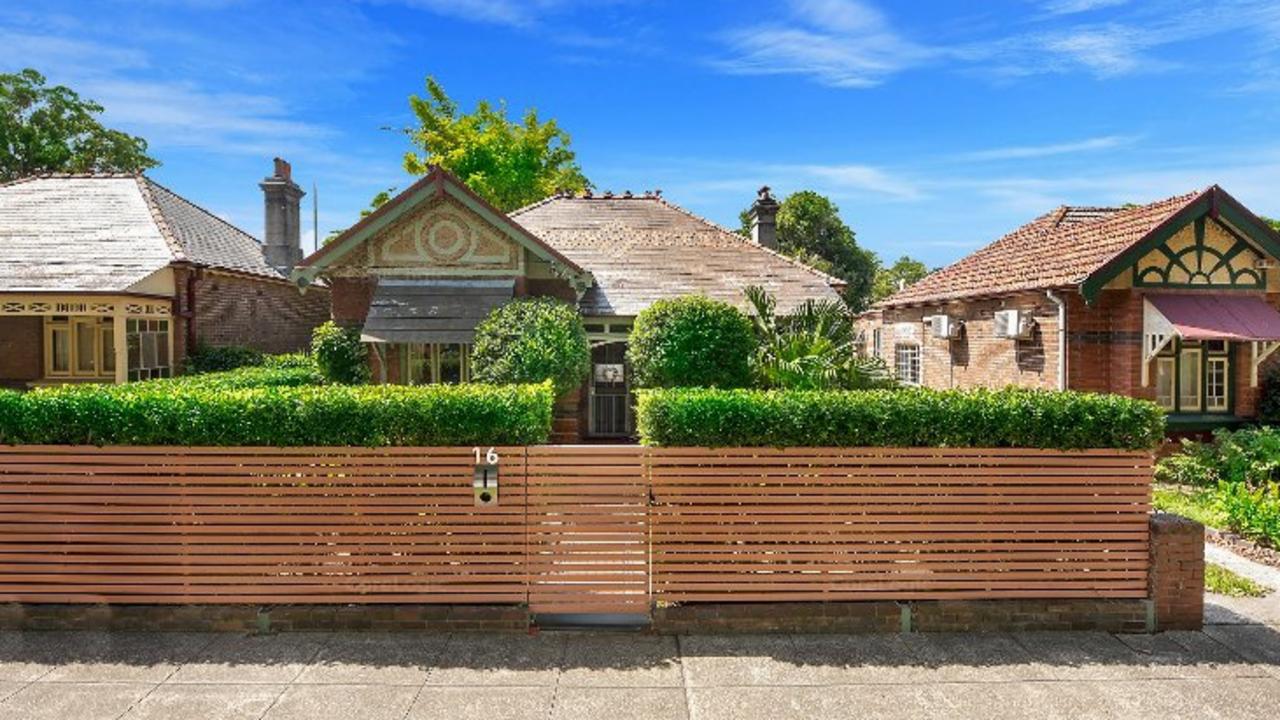 Member for Barton (NSW) owns this three bedroom house in Marrickville bought for $470,000 in 1997 – one of five properties in her declarations.