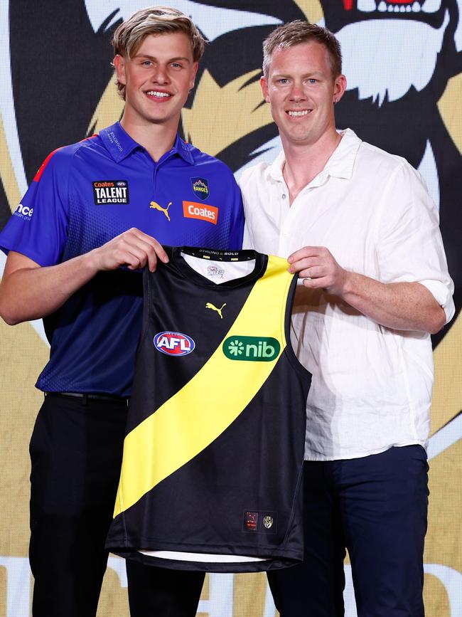 Richmond’s second selection Josh Smillie with club great Jack Riewoldt. Picture: Michael Willson/AFL Photos