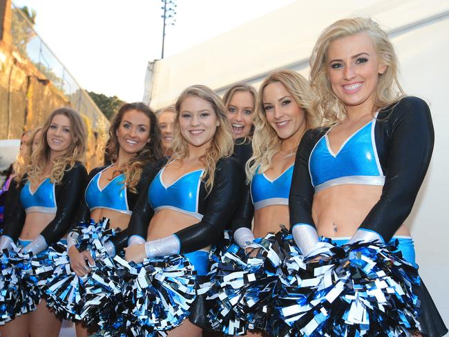 Cronulla Mermaids during the NRL Grand Final fan day at the Sydney Opera House / Picture: Mark Evans