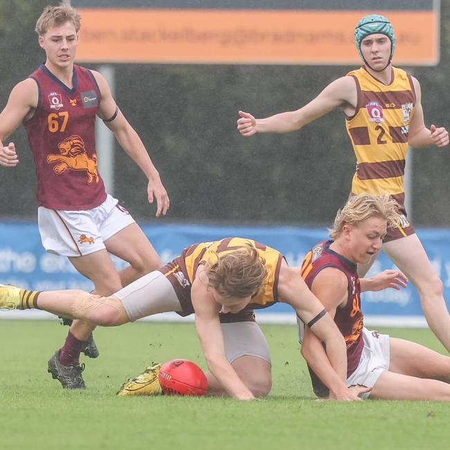 QAFL colts footy between Aspley and Palm Beach Currumbin