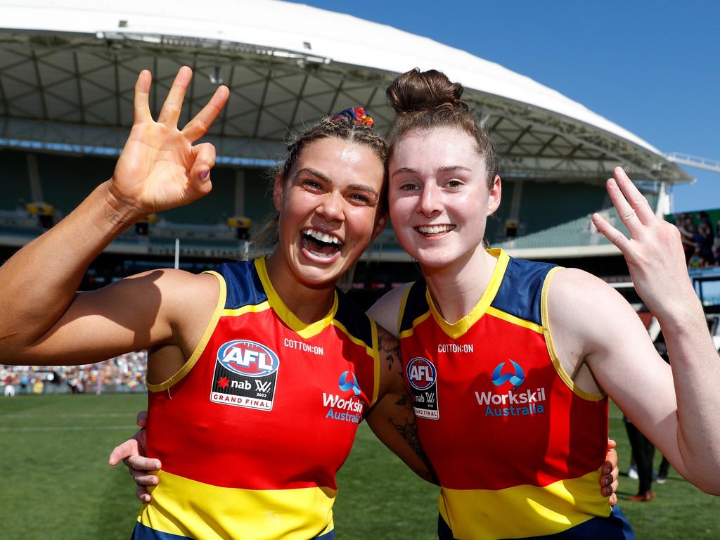 Hatchard and Allan celebrate Adelaide’s 2022 premiership. Picture: Dylan Burns/AFL Photos via Getty Images