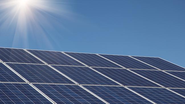 The Federal Court has found a Dandenong South solar company used aggressive sales tactics and misled consumers.