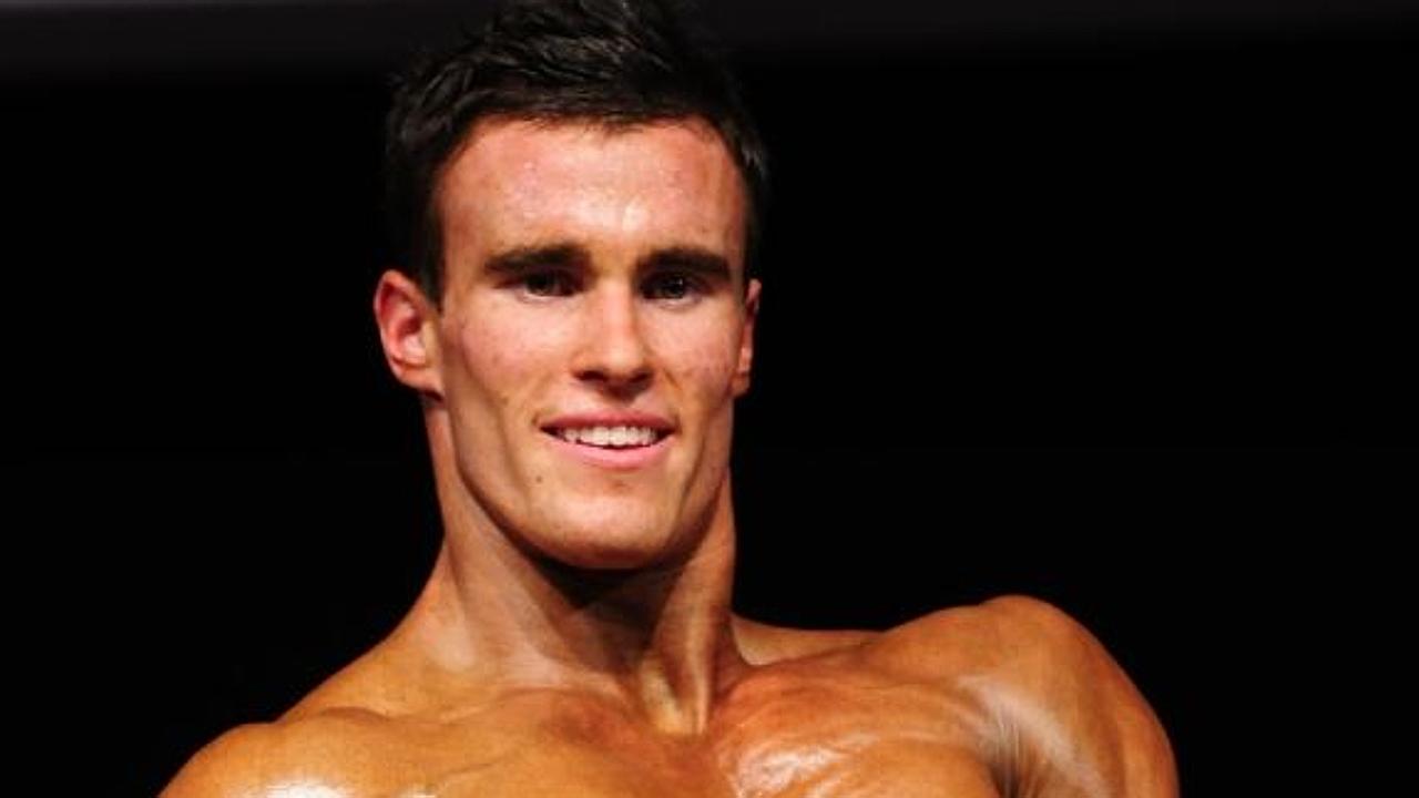 Calum von Moger compared to Arnold Schwarzenegger crowned Mr Universe