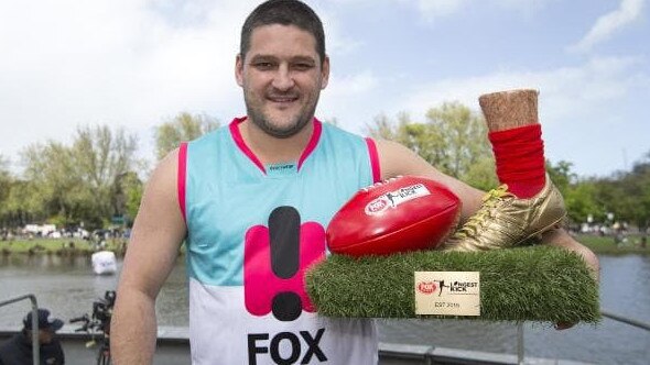 Brendan Fevola earns a mint with Fox FM.