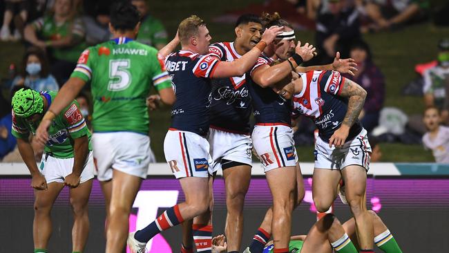 The Roosters ended the Raiders’ finals hopes on Thursday night. (Photo by Albert Perez/Getty Images)