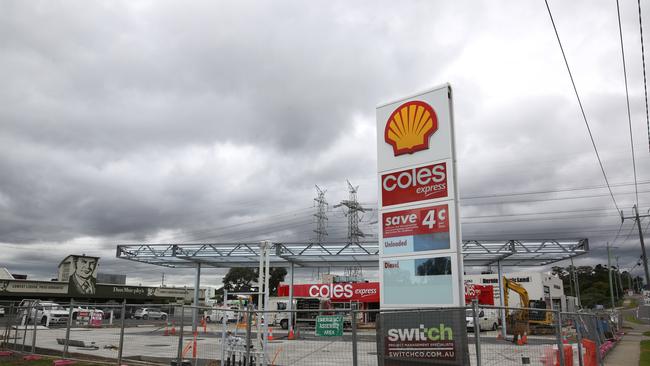 The Shell Coles Express petrol station on Canturbury Rd in Ringwood will re-open late next month. Picture: Stuart Milligan