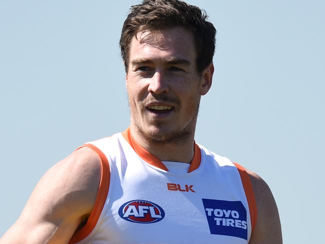 Greater Western Sydney Giants AFL player Jeremy Cameron takes part in a training session in Sydney on Tuesday, Sept. 6, 2016. The Giants will play the Sydney Swans in the first qualifying final at ANZ Stadium on Saturday, September 10. (AAP Image/Paul Miller) NO ARCHIVING