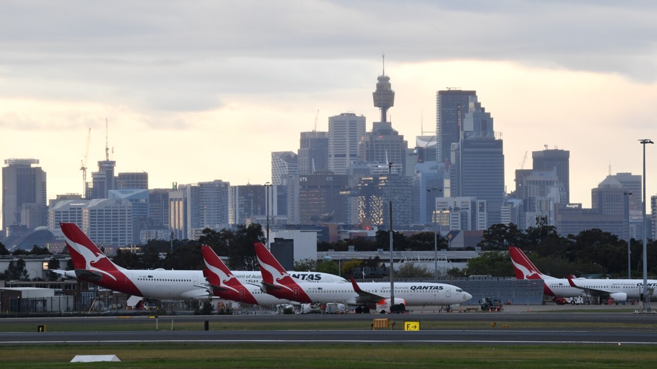 Qantas scraps male and female designated uniforms