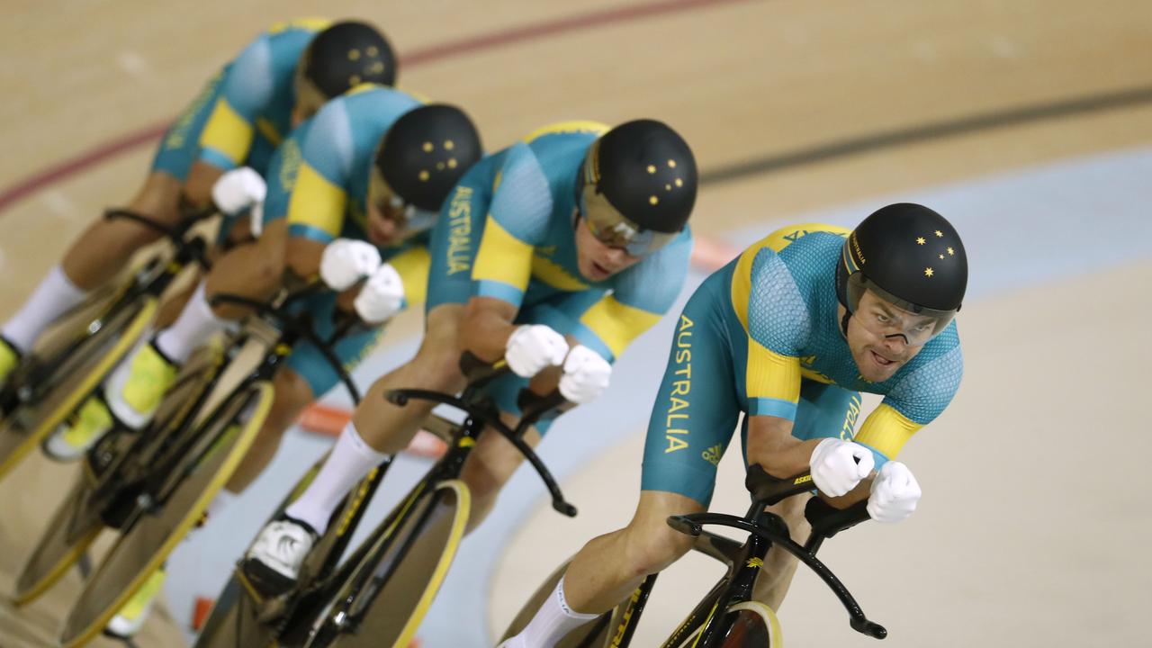 Australia's Jack Bobridge, Australia's Michael Hepburn, Australia's Alexander Edmondson and Australia's Sam Welsford compete in the men's Team Pursuit finals track cycling event at the Velodrome during the Rio 2016 Olympic Games in Rio de Janeiro on August 12, 2016. / AFP PHOTO / Odd Andersen