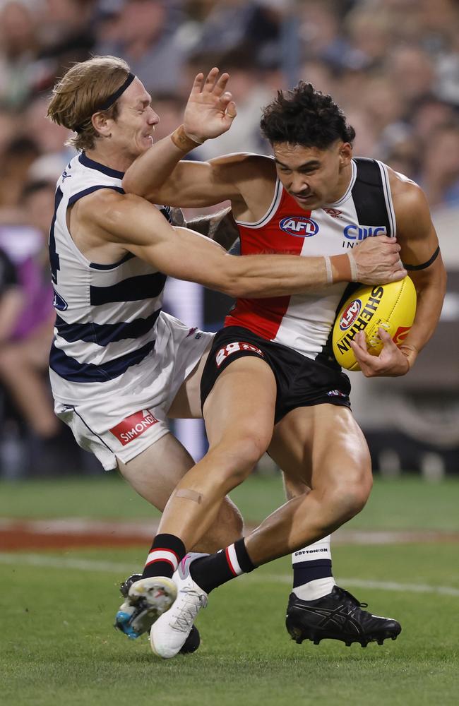 Tom Stewart tackles Mitch Owens. Picture: Darrian Traynor/Getty Images