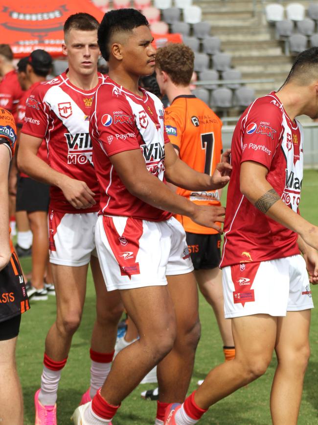 LJ Nonu of Redcliffe.