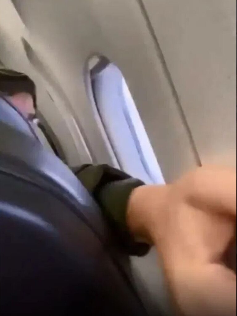 The two warring passengers go back and forth. Picture: Passenger Shaming
