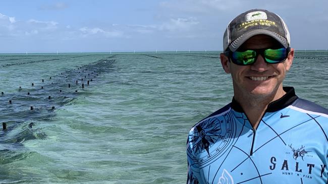 Queensland Oyster Growers Association president Professor Andrew Robson said 12,000 oysters were stolen the week before Christmas.