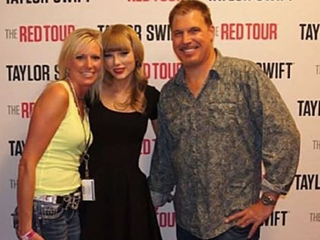 Taylor Swift poses with DJ David Mueller in the photo where he is allegedly groping the singer. Picture: TMZ