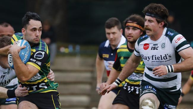 Mungo Mason in action against Gordon in round four. Pic: Karen Watson.