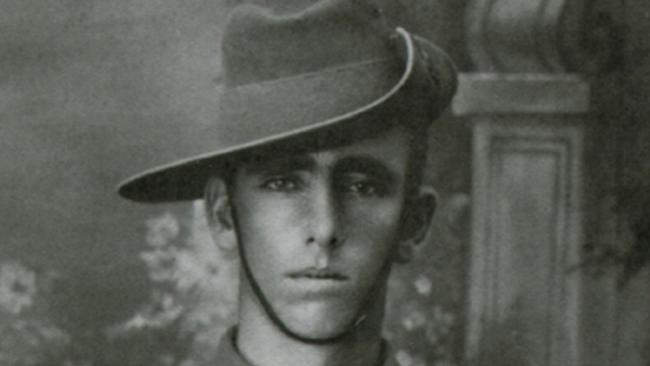 Private Nathaniel Robert Abbott is remembered at tree 251 on the Soldiers’ Memorial Avenue.