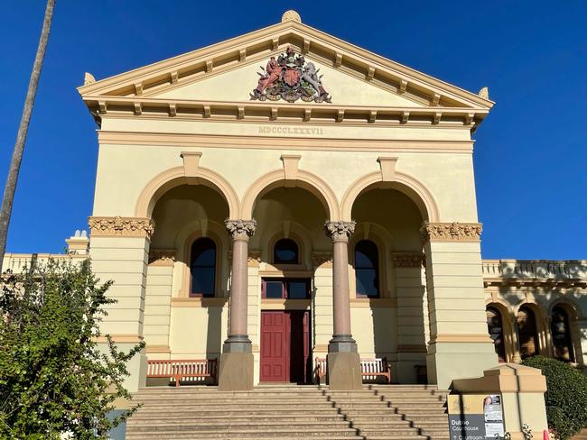 Dubbo Courthouse