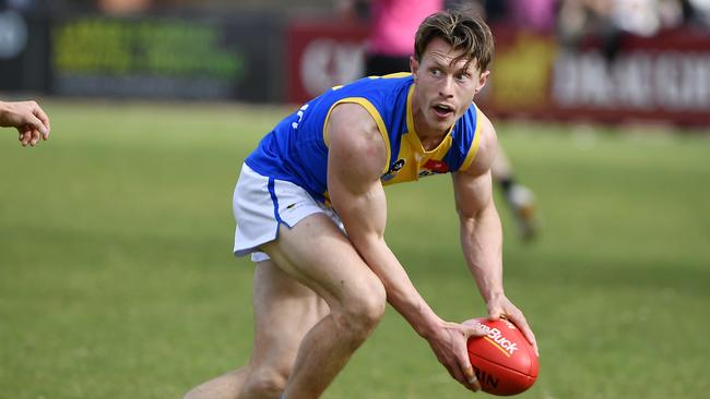 VAFA: Premier B Mens, Grand Final Old Haileybury Senior Mens vs De La Salle Senior Mens, played at Trevor Barker Oval, Sandringham, Victoria Sunday 22nd September 2024. De La Selle player Jacob Williams eyes off a target. Picture: Andrew Batsch